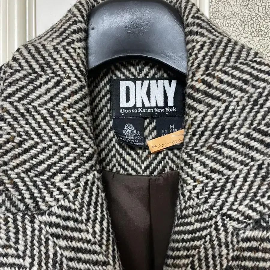 DKNY 코트