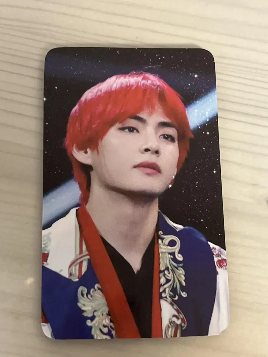 BTS v kim taehyung unofficial goods photocard