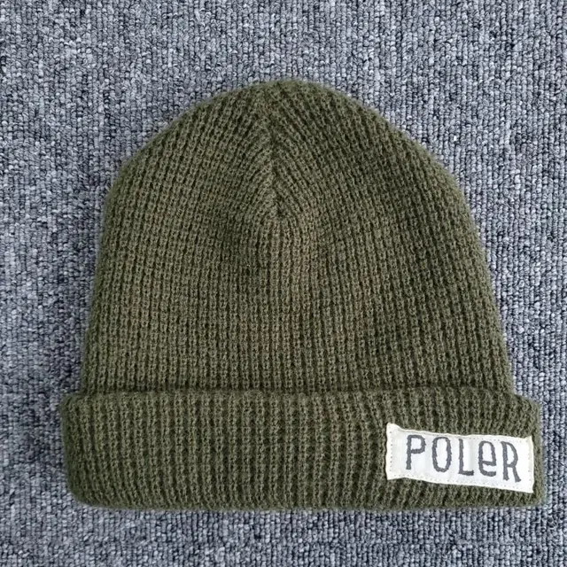 POLER Beanie Khaki