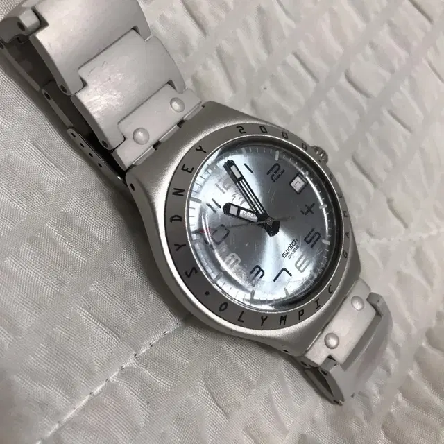 스와치 시드니올림픽 기념 쿼츠 시계 swatch irony watch