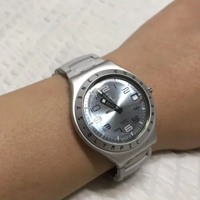 스와치 시드니올림픽 기념 쿼츠 시계 swatch irony watch