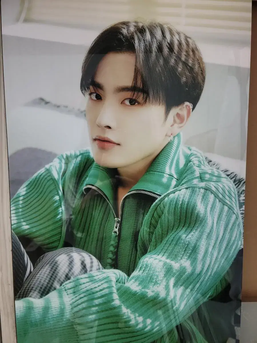 urgent) ateez Artinirum Framed Hongjoong