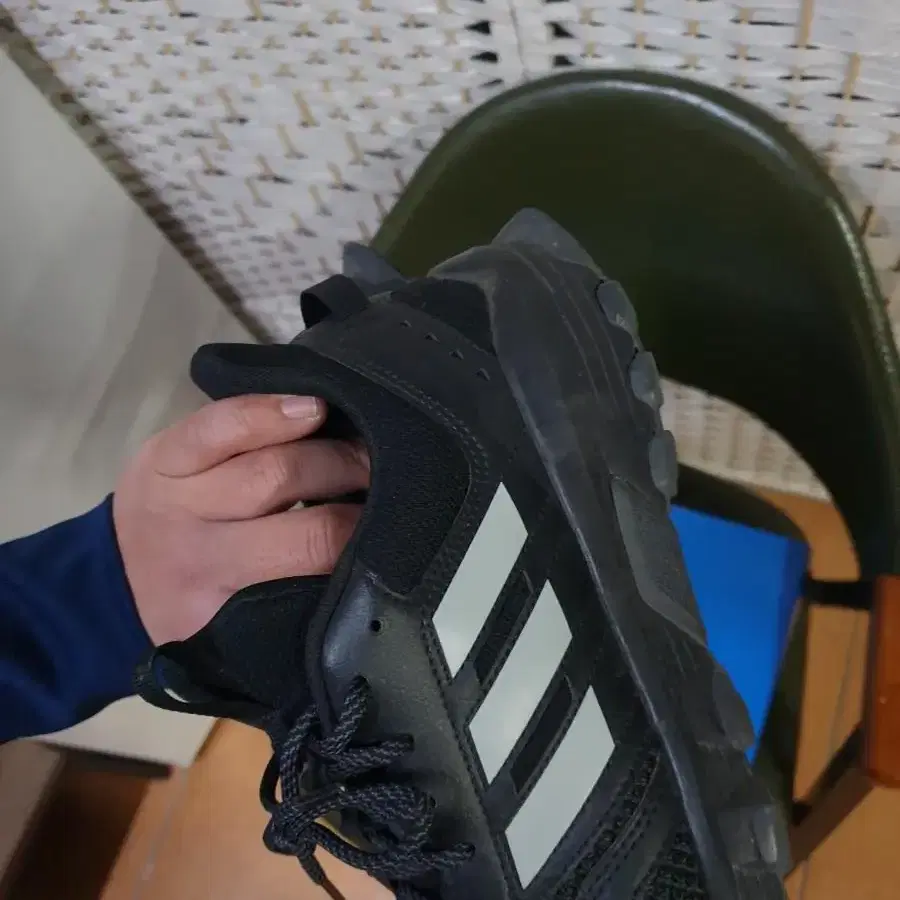 ADIDAS 아디다스 락카디아 트레일 트레킹화 255mm