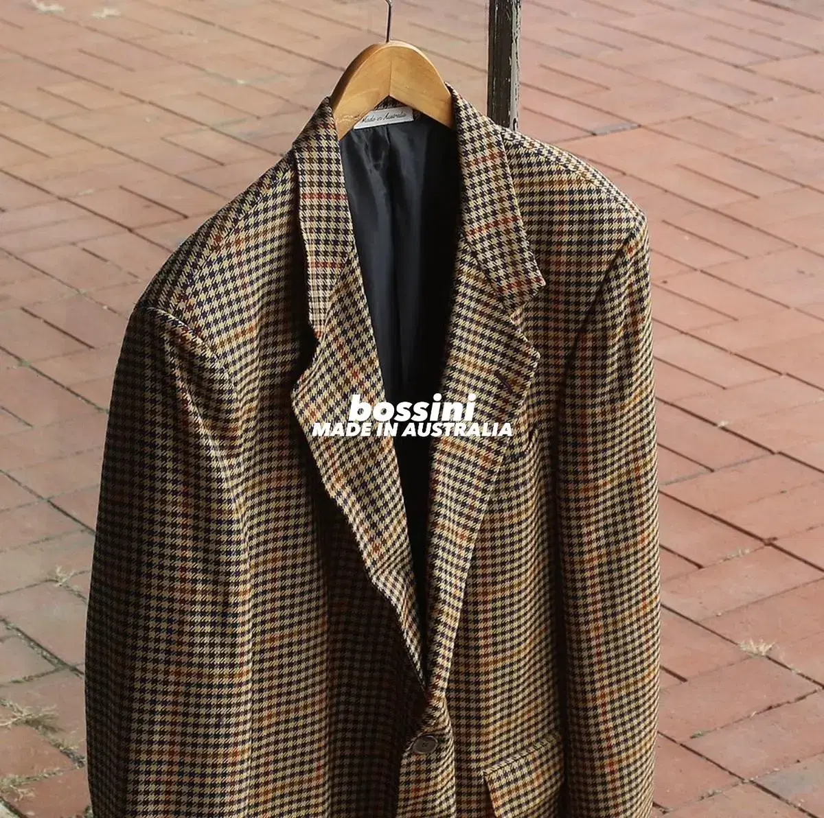 (Ready to wear) BOSSINI Wool check blazer (105 for Men)