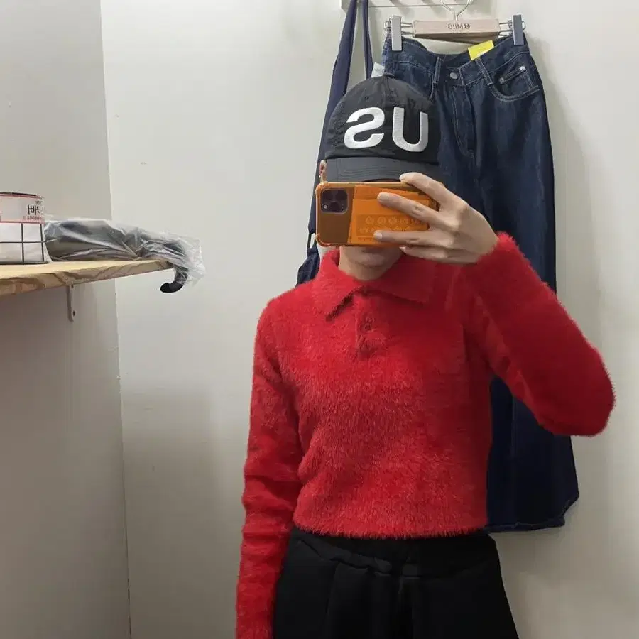 VERSE ONE CROPPED KNIT SWEATER RED