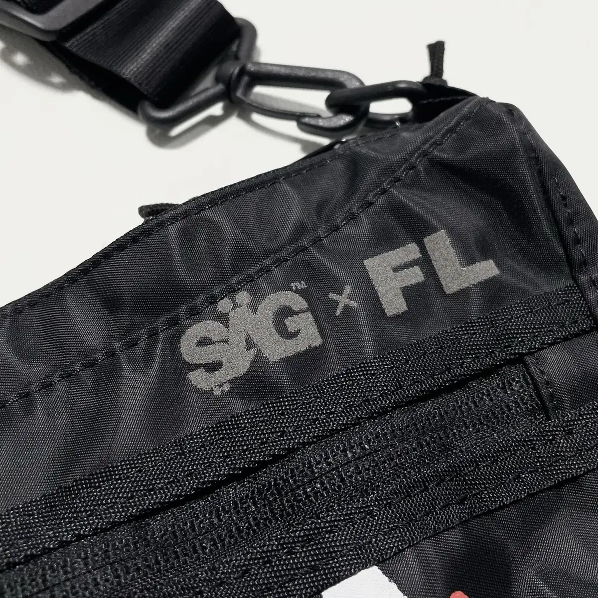 Futura Laboratories x Saglife