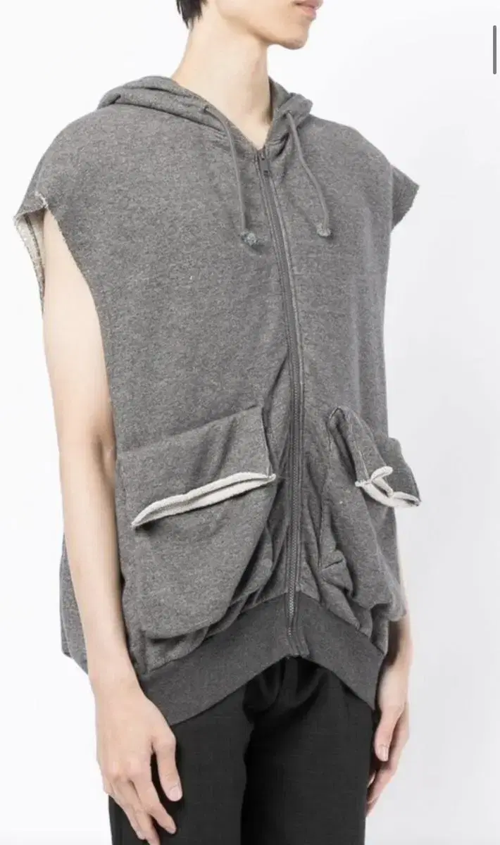 (23SS) Undercover Cargo Pocket Hoodie Vest(2size)