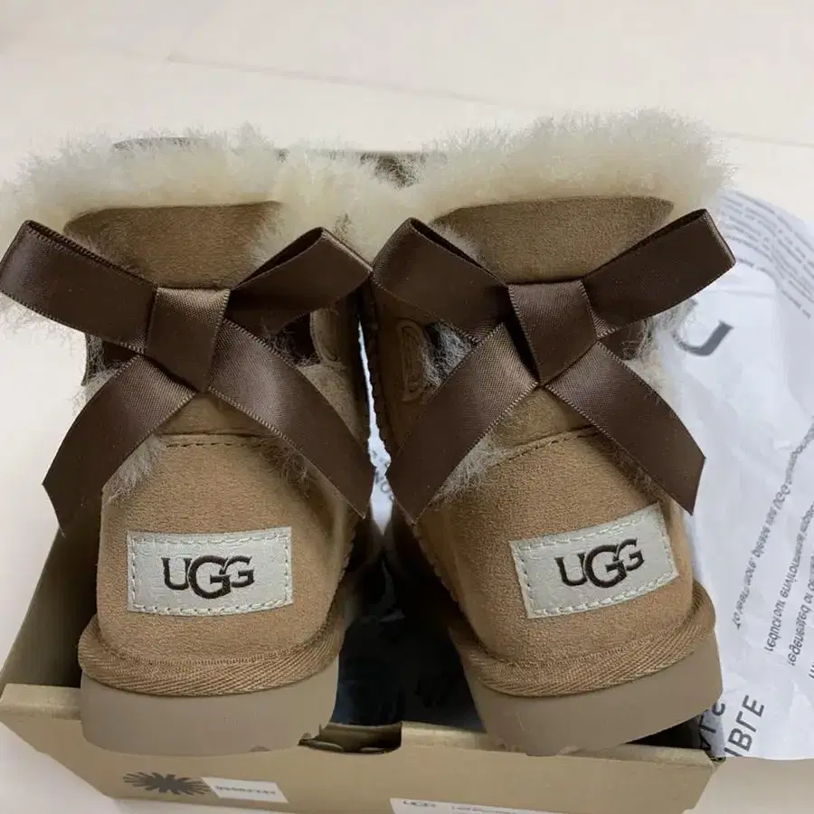 어그 미니 베일리보우2 ugg mini bailey bow2