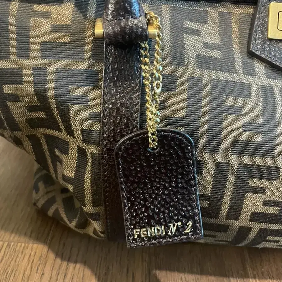 FENDI 토트백