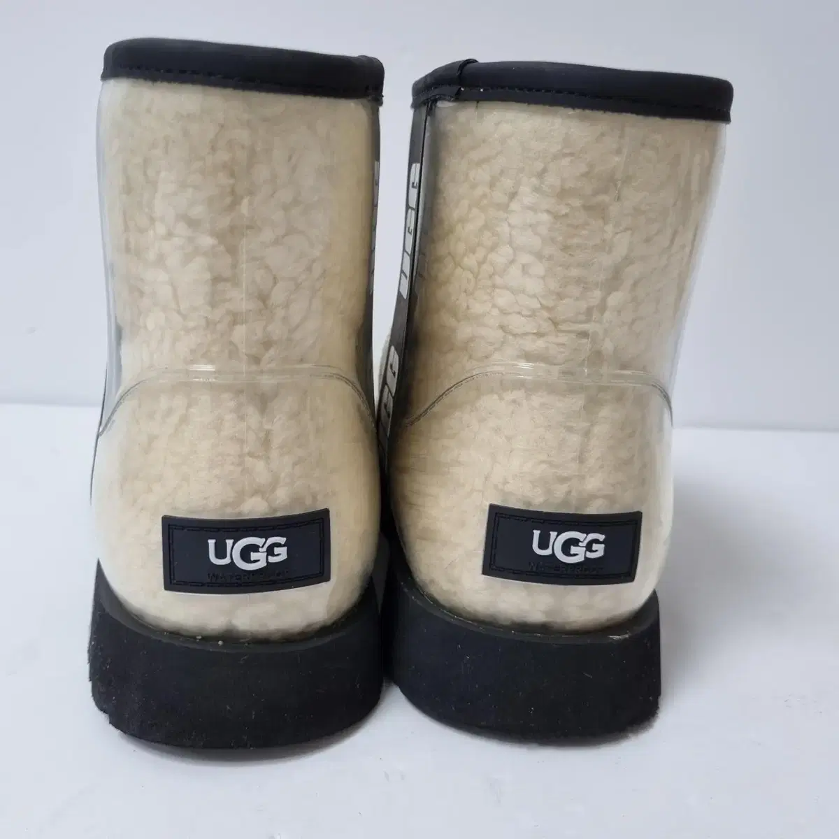 UGG 클래식 클리어 미니 앵클부츠 (250) 제주빈티지구제클럽