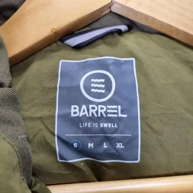 R8983 배럴 BARREL 여S 라이프스웰 오리털 점퍼/더크