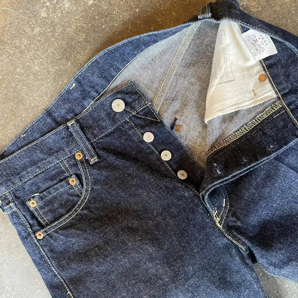 90s JP Levi's 503B bug E selvedge