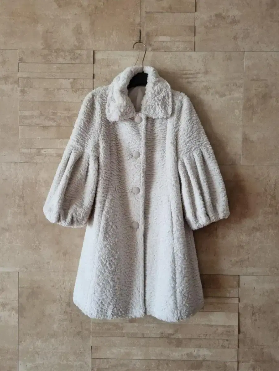 A-line bodacious coat