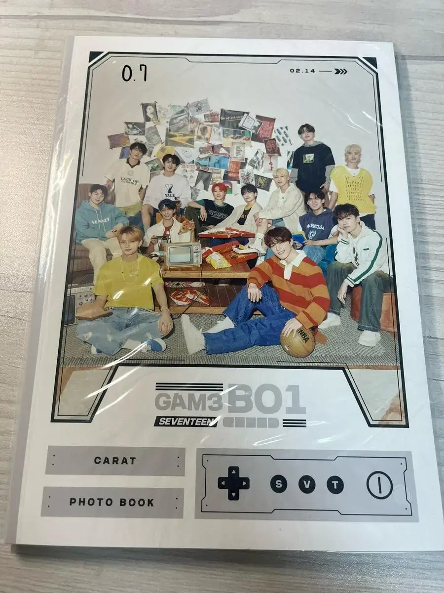 (Price Reduced)Seventeen Carat Membership sealed WTS only the photobook!