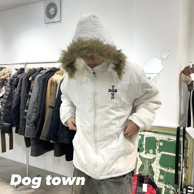 Dog town 도그타운 자수 패딩 자켓