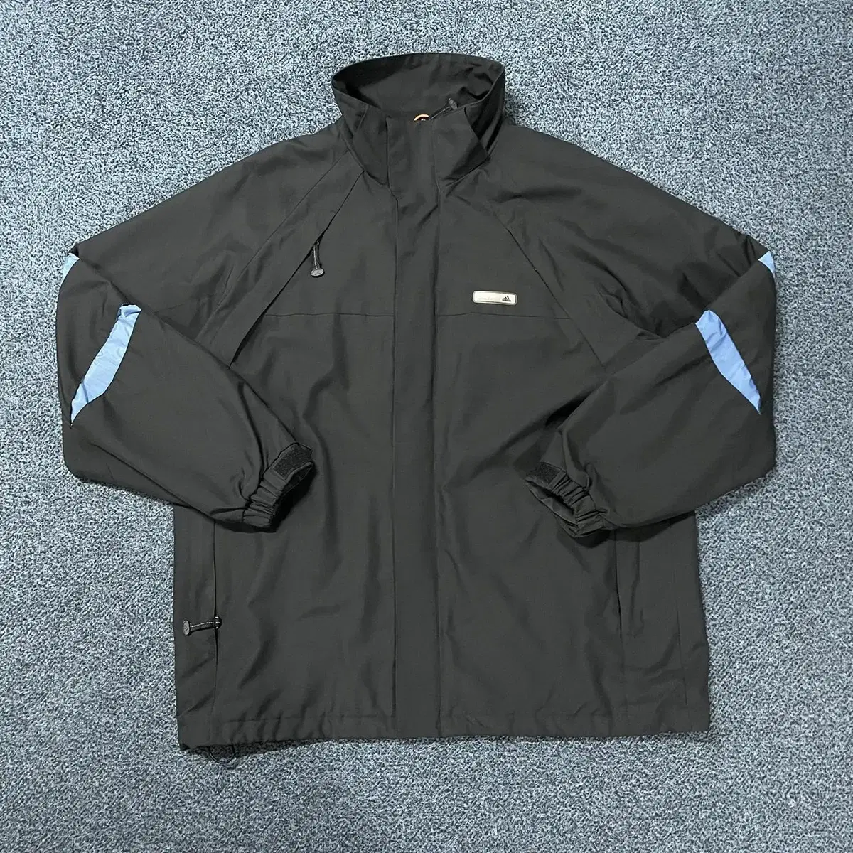 Adidas Skiwear Windbreaker Jacket size 100-105