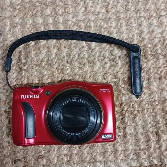 FUJIFILM F820 EXR 디지털카메라