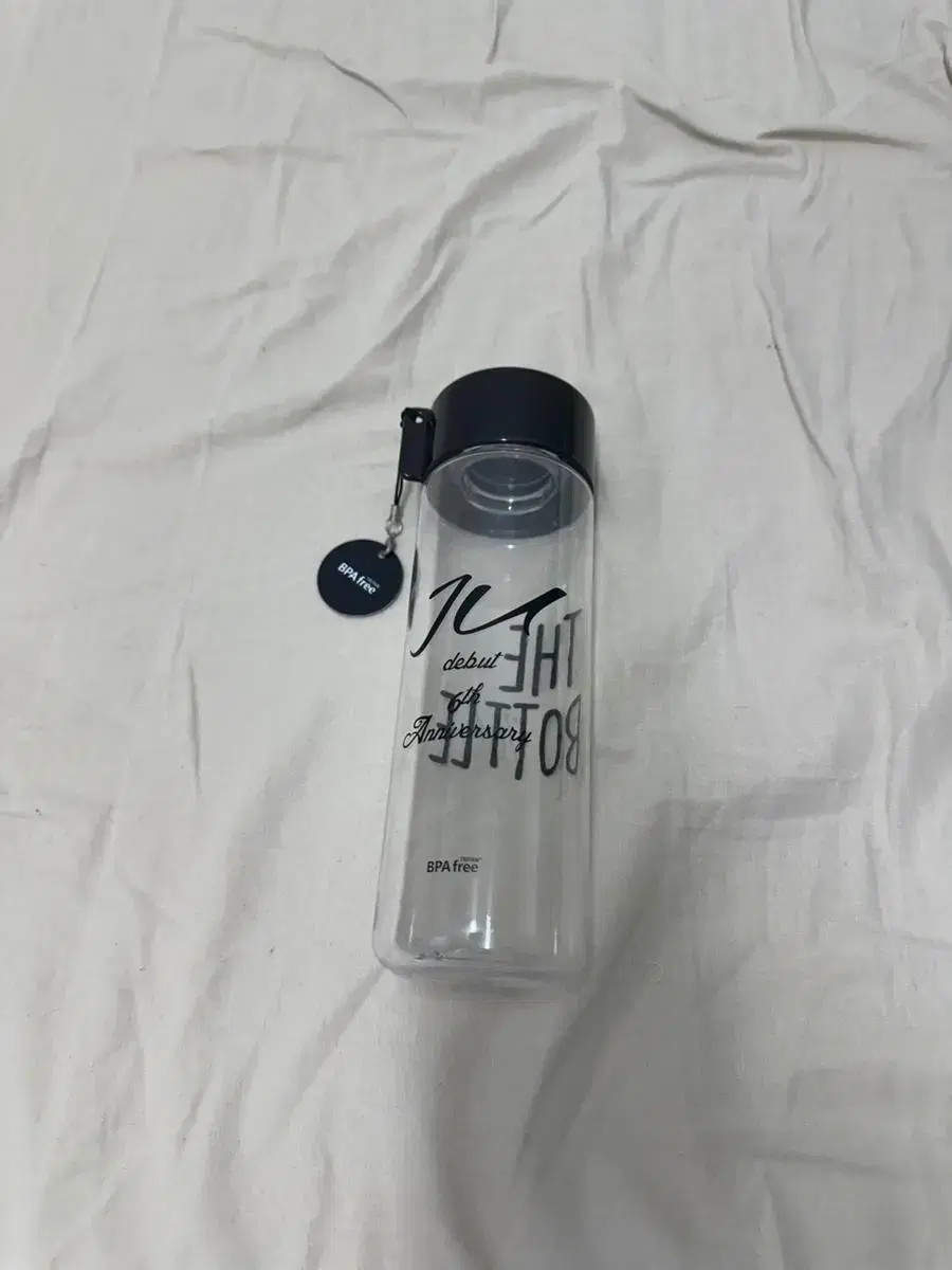 IU's 6th Anniversary Reverse Jogong Bottle