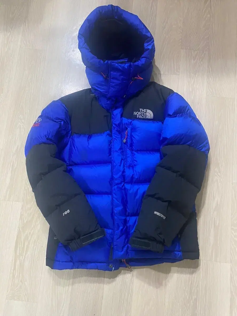 The North Face Windstopper 700