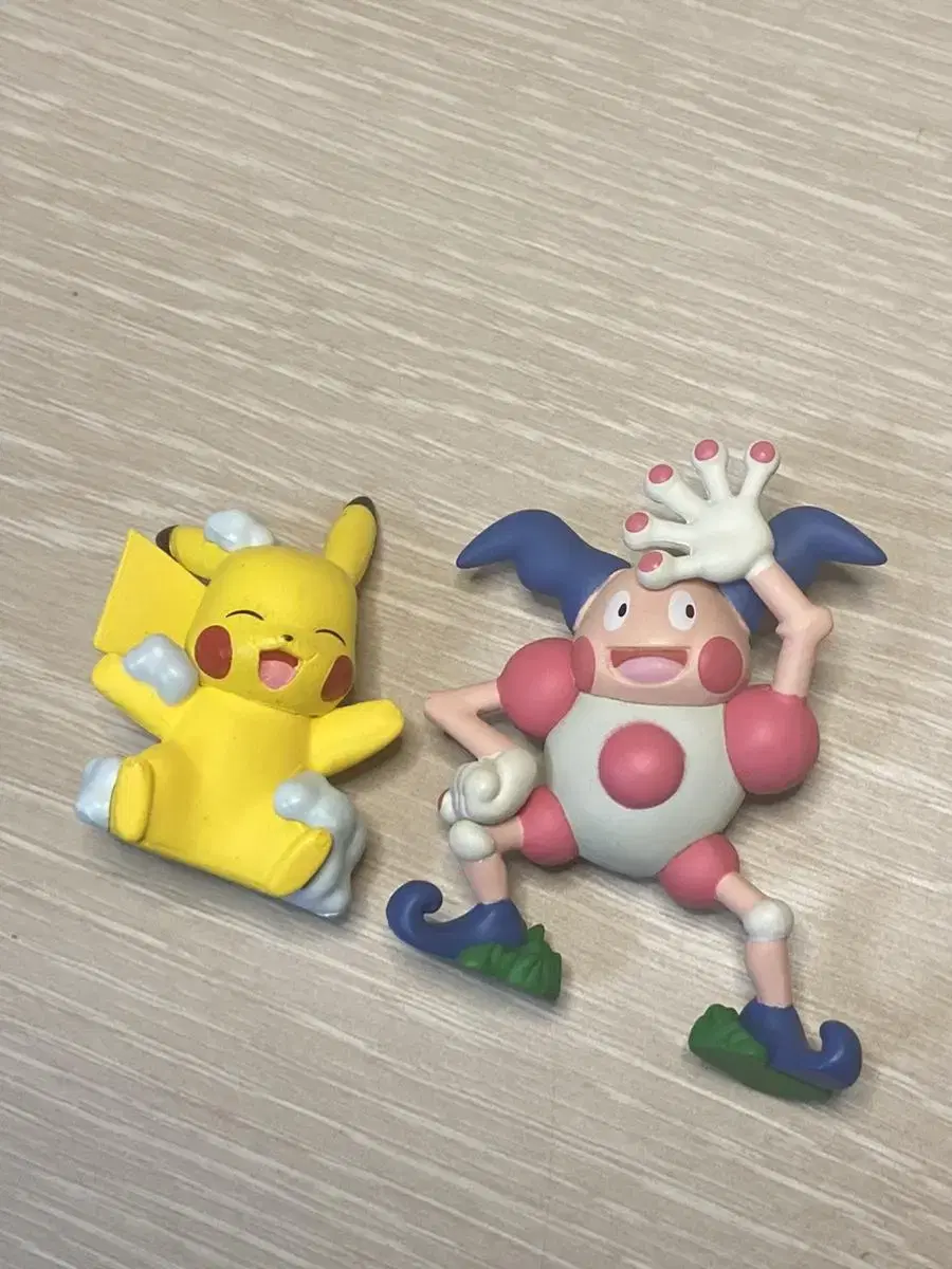 Sell Pokémon figures bulk (Pikachu bath gacha, Mime Man)