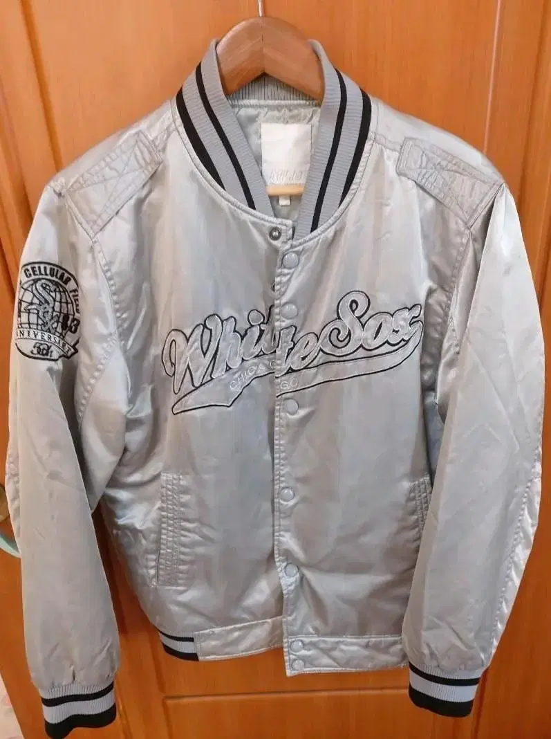 MLB Old School Varsity Jacket Pretty 95-110