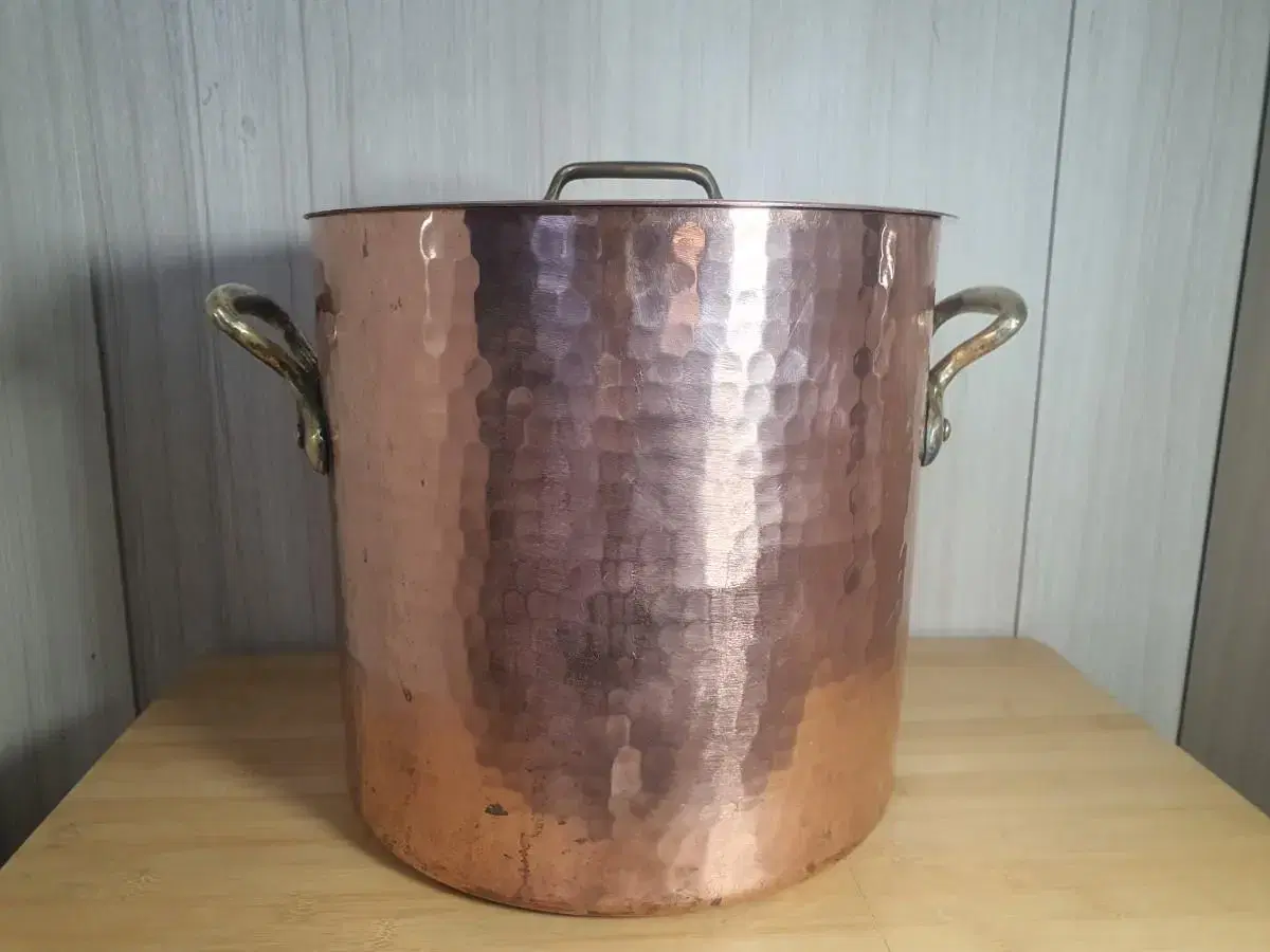 French Vintage Mobiel Hammered Cooper Copper Copper Stock Pot Approx. 14 quarts