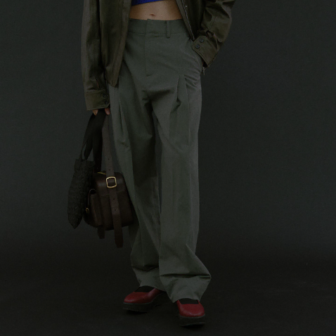 [에토스] PINTUCK CHINO PANTS KHAKI GREY