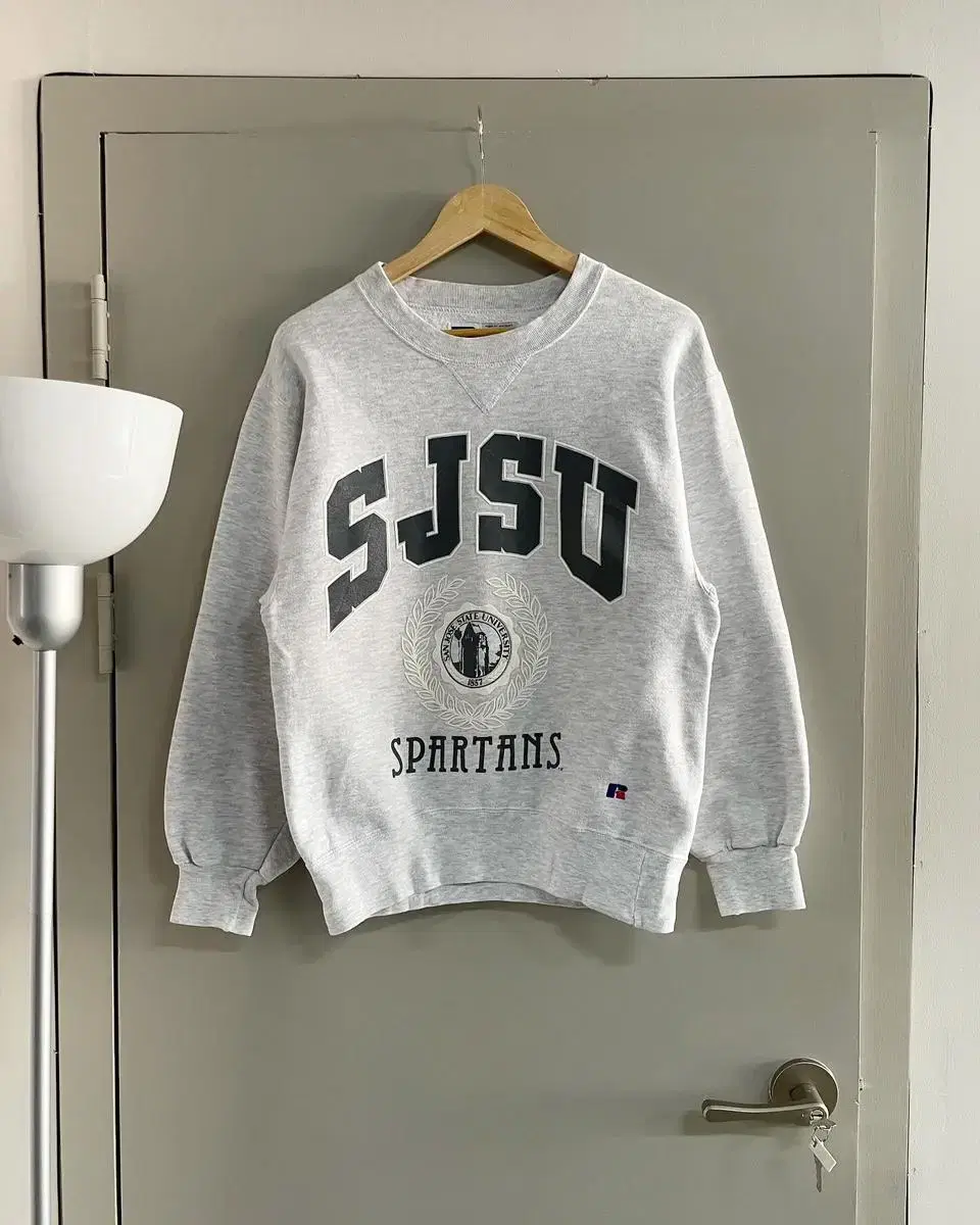 90s USA Russell Athletic Vintage Sweatshirt (95)