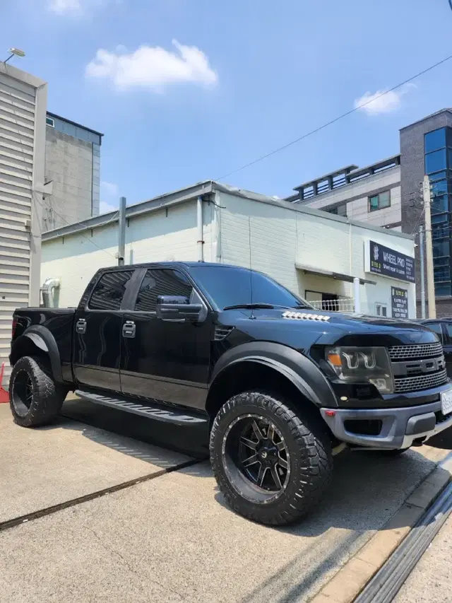 포트 F150 6.2(랩터) 픽업트럭 팝니자