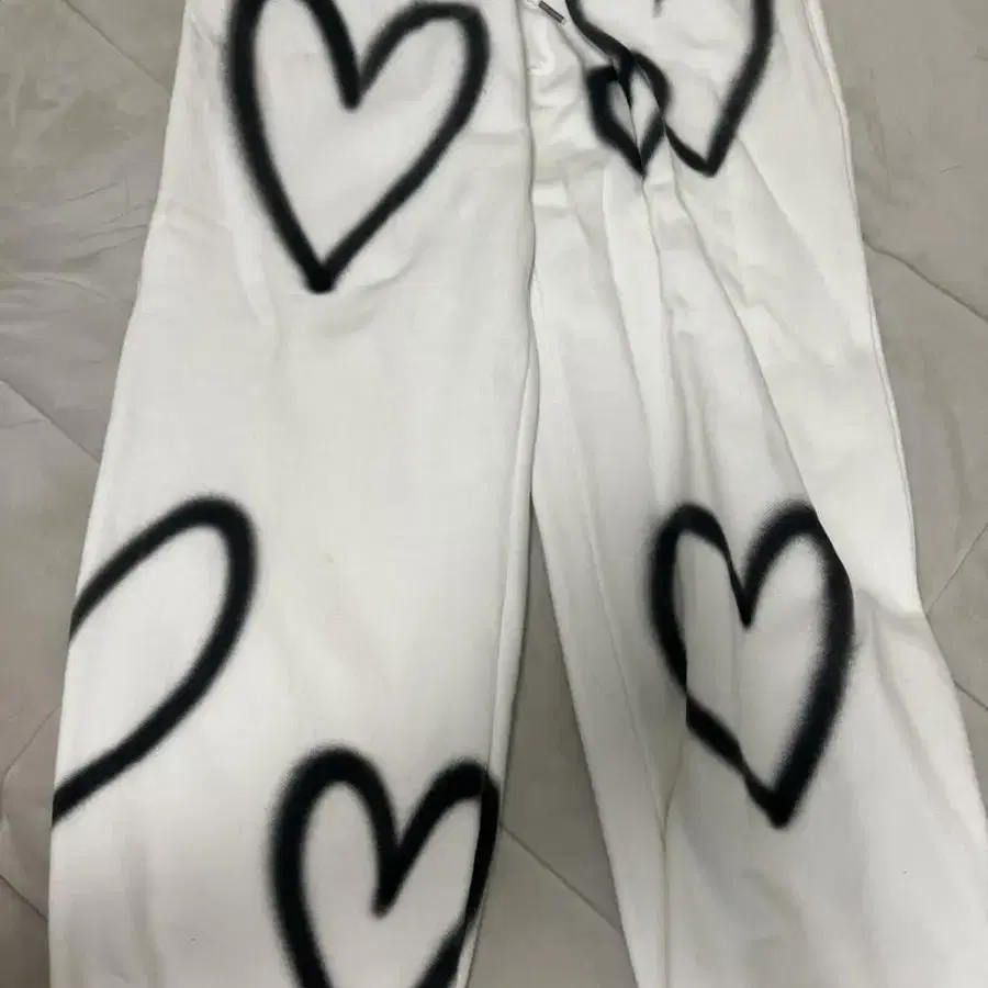 [F] 2 heart pants (ivory)