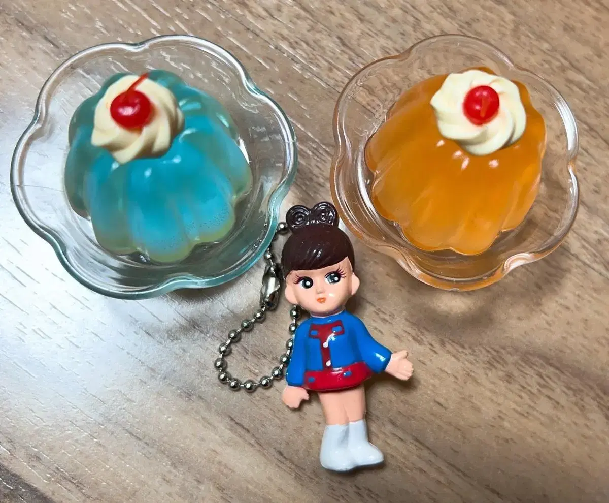 Vintage Rikachan Figures,Retro Jellygacha