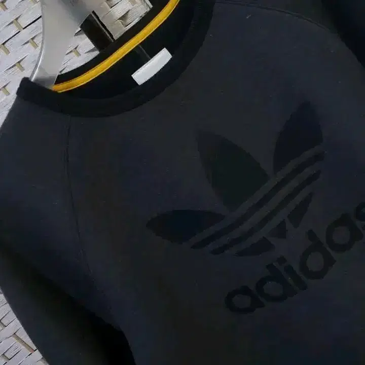 (1433) ADIDAS 아디다스 본디드 크루 맨투맨 85  오버핏