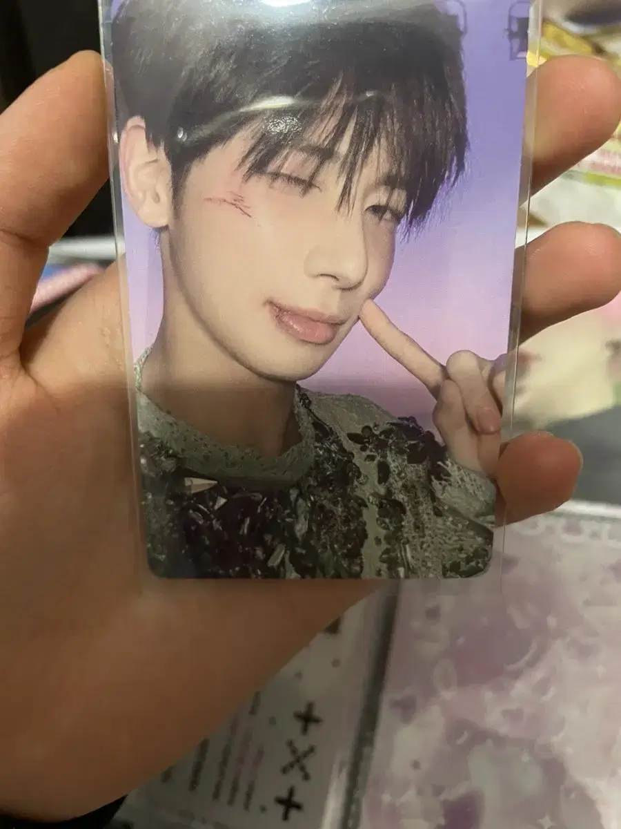 TXT Regular 3rd Album Nameplate Freeze Taehyun Sells