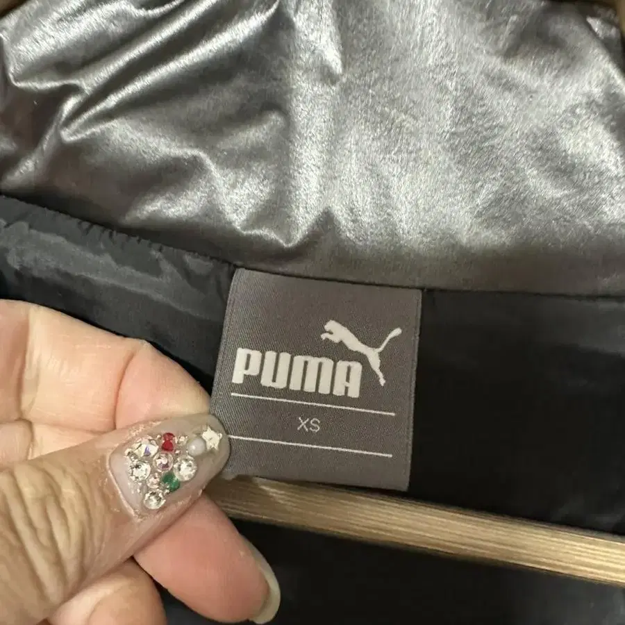 n539) PUMA 푸마 여성 롱패딩 XS