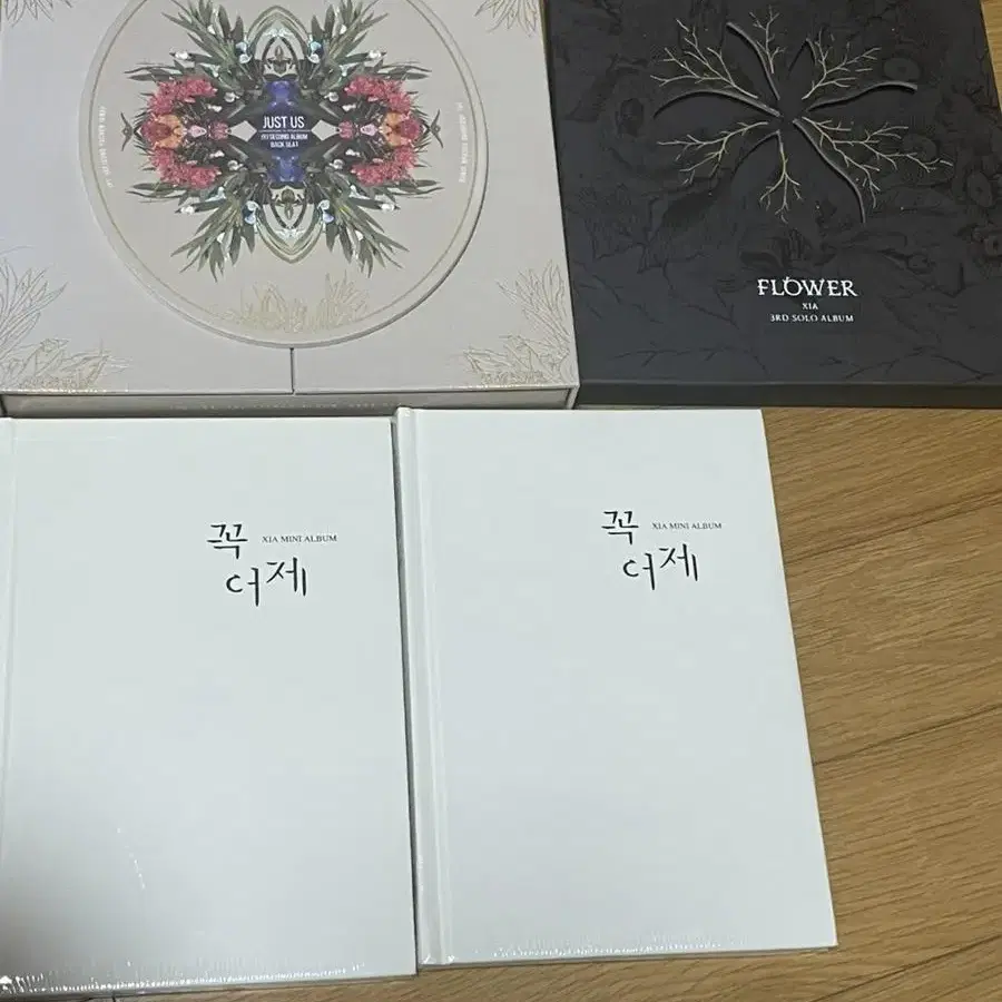 JYJ, 김재중, 시아준수, 박유천 굿즈 앨범 DVD 팔아요 (+덤 있음