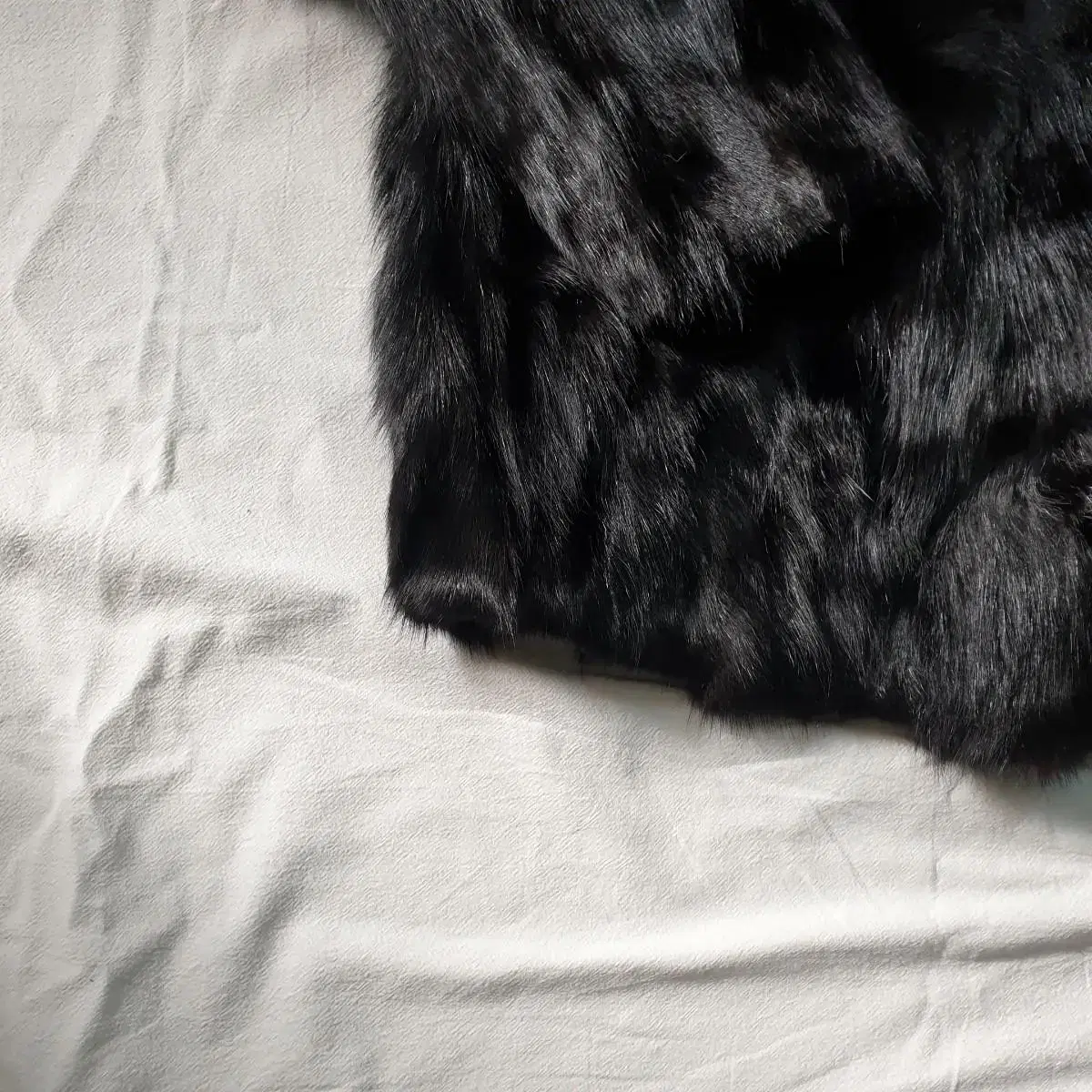 SAGA FOX fur coat