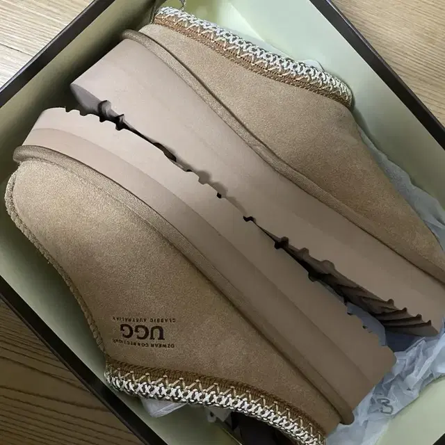 Ugg 시드니 플랫폼 체스트넛 38