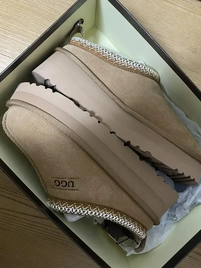 Ugg 시드니 플랫폼 체스트넛 38