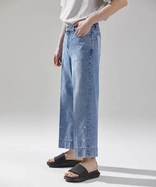 Maison Margiela Painted Cropped Denim 46 sells