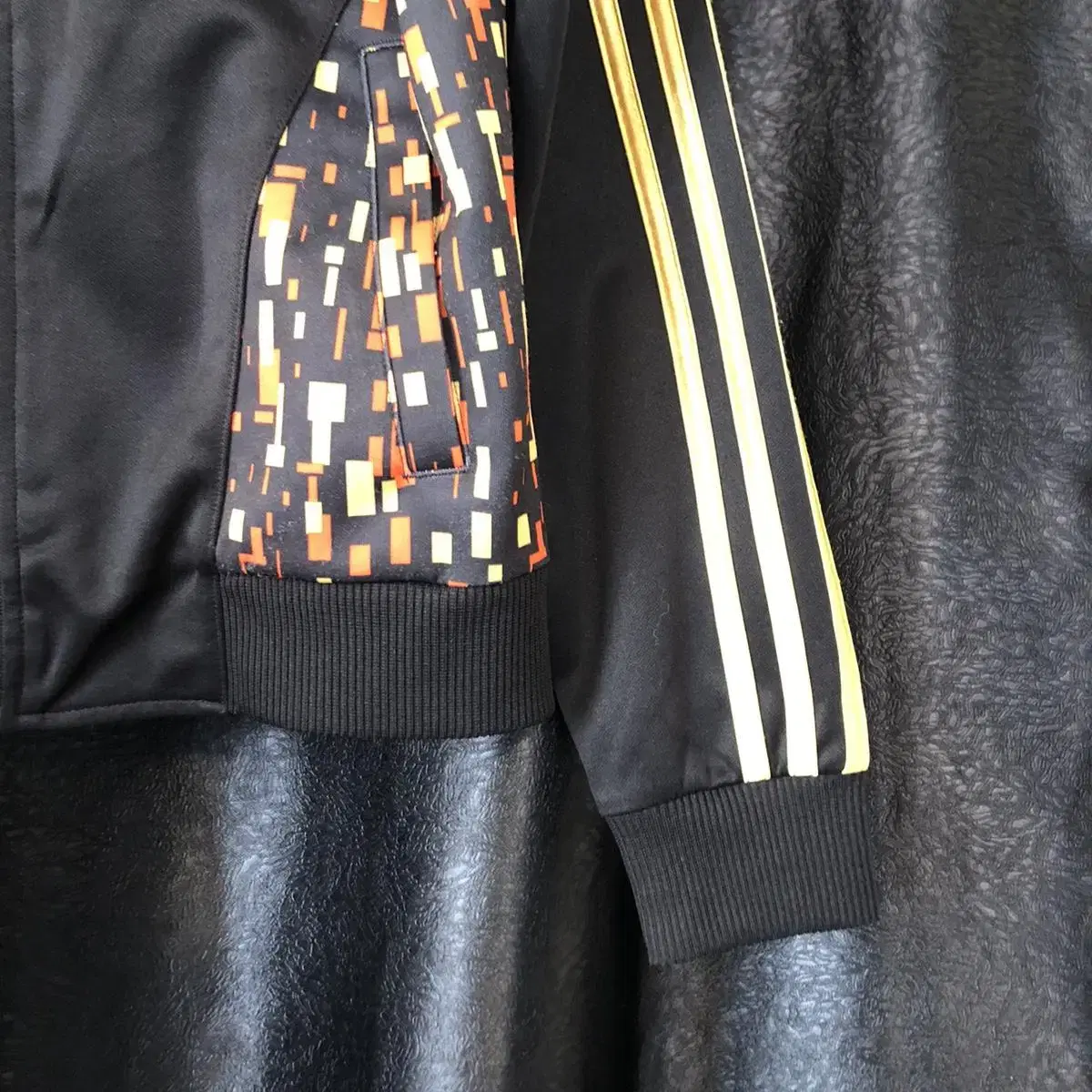 Vintage Adidas 3 gold track top zip up