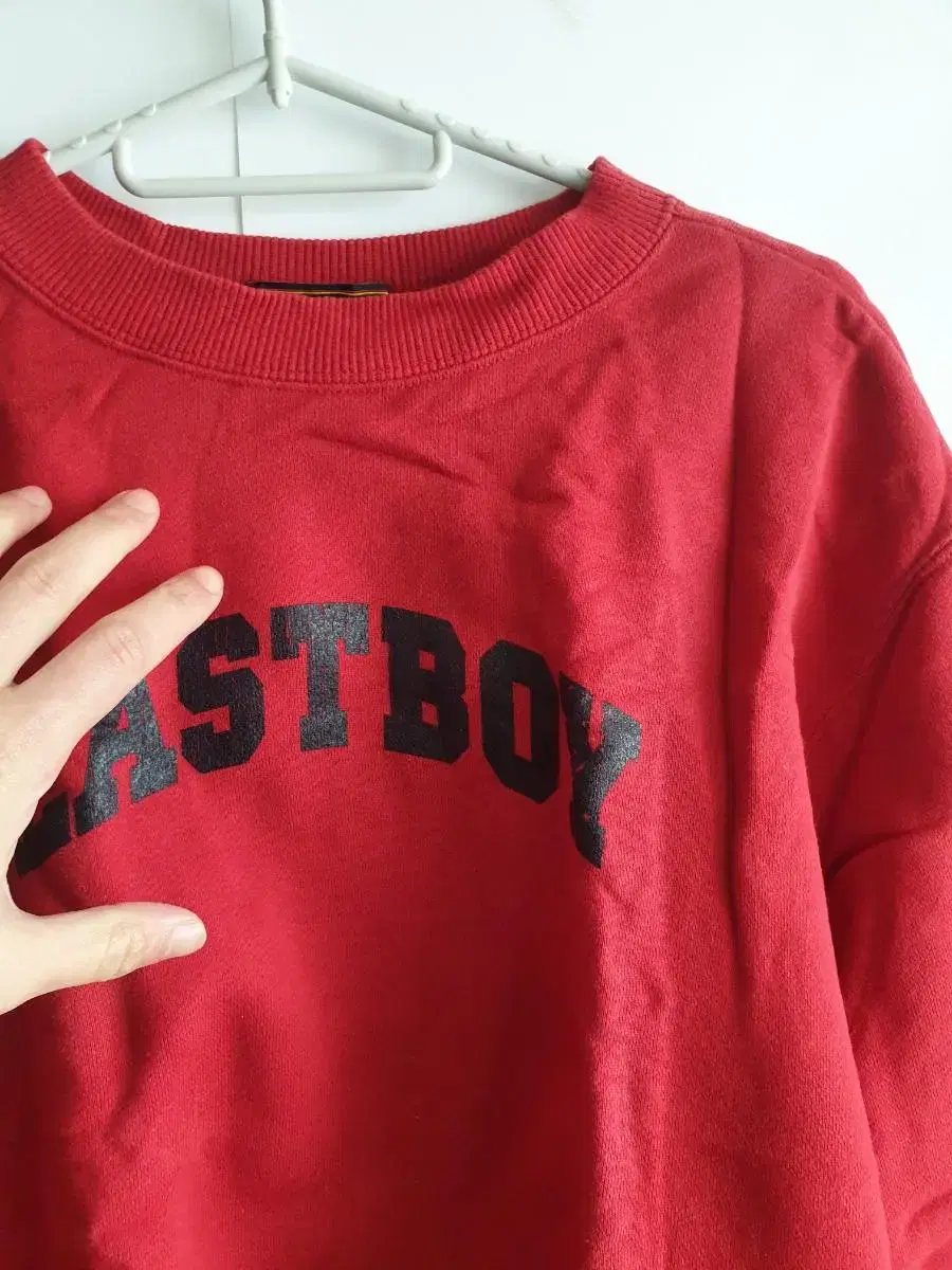 EAST BOY Man-to-Man Red