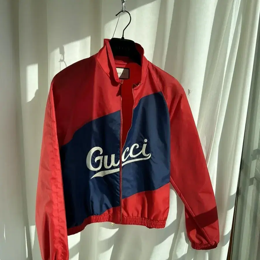 GUCCI 스크립트 나일론 자켓 46