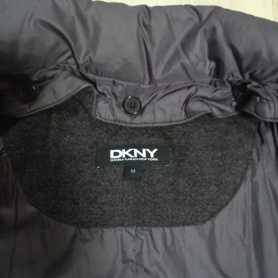 dkny  구스다운자켓 95