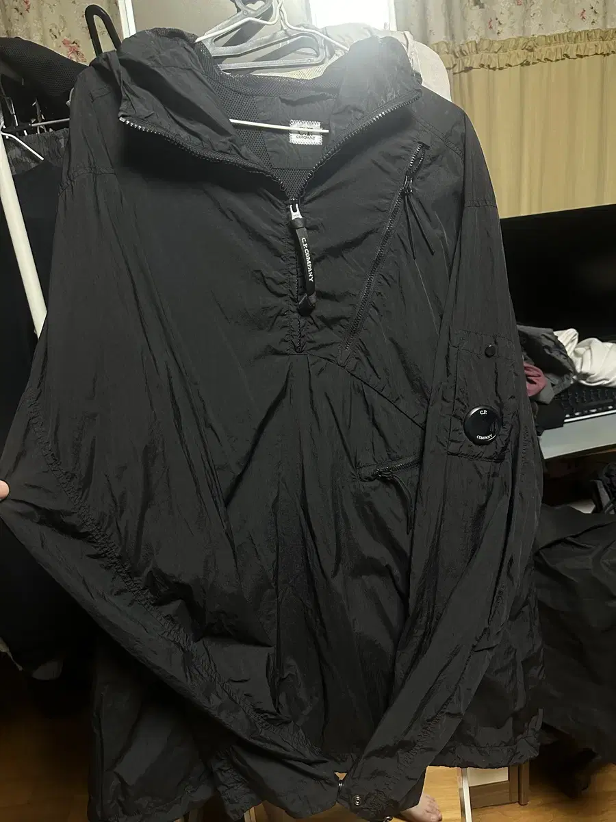 CP Company Anorak Gray Black