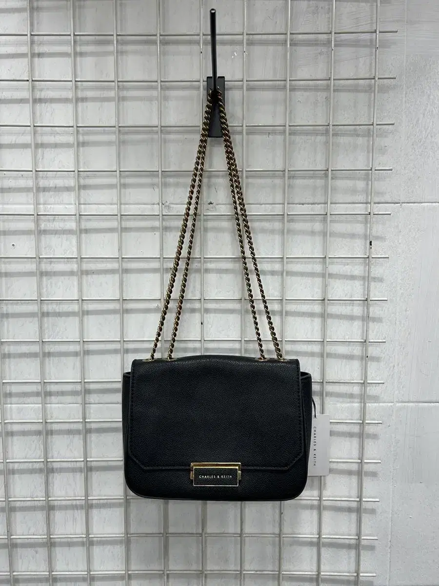 [Charles & Keys] Women's Leather Mini Crossbody Bag/ New