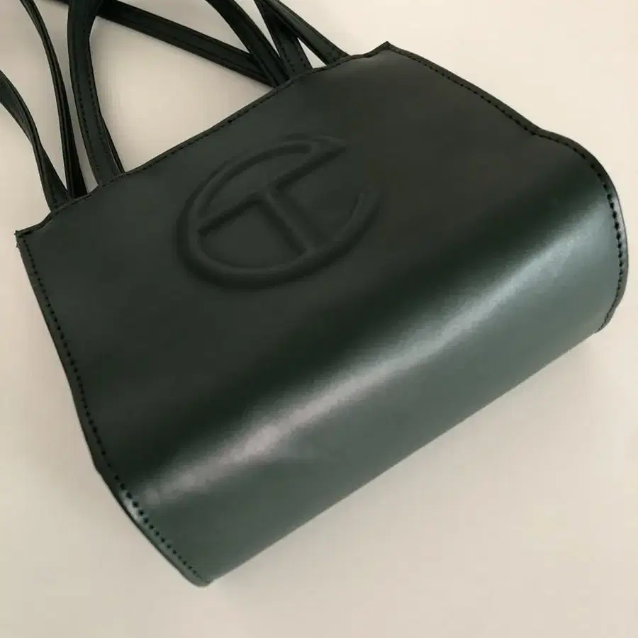 telfar mini bag (텔파 미니 백 / 다크 올리브)