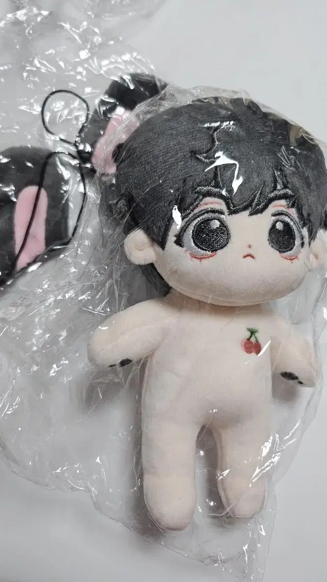 Seventeen Kwakcherry doll transfer/sell