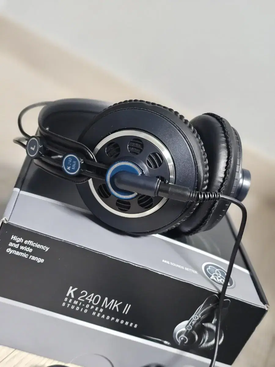 봇치 헤드폰 AKG K240 MK2 모니터링 헤드폰 신품