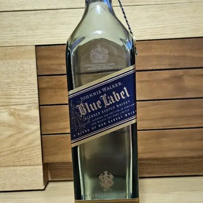 blue label 케이스, 공병