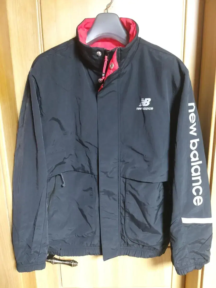 New Balance Windbreaker Hoodie Set S (90) new